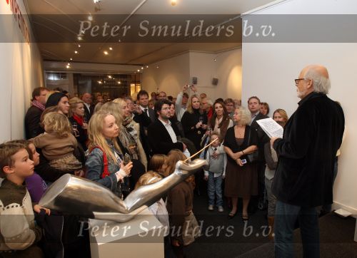 Amsterdam, 15 November 2008
Opening Expositie van Judith Wiersma
Op de foto Rob Houwerdie de bezoekers toespreekt
Foto Peter Smulders BV
