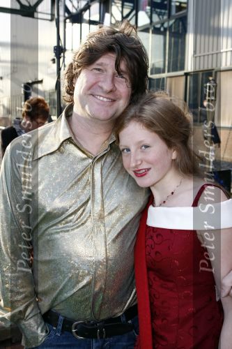 Amsterdam 6 oktober 2008
Premiere film huis Anubis in de theaterfabriek. Robbie Muntz met dochter
Peter Smulders bv