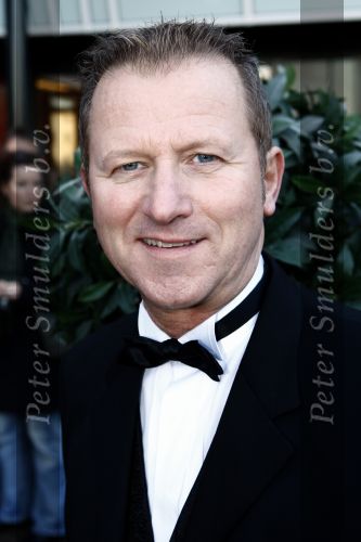 Zaandam 7 december 2008
Premiere op hoop van zegen. Robert Paul met partner
Peter Smulders bv