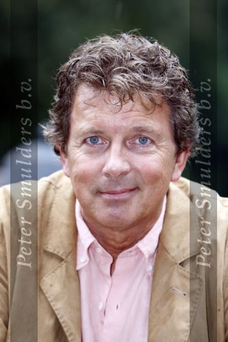 Hilversum 12 augustus 2008
 Robert ten Brink bij presentatie RTL in ksteel de hoge vuursche.
Peter Smulders bv