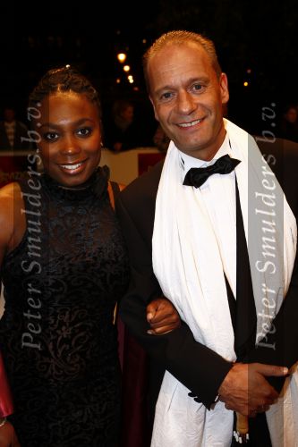 Amsterdam 24 oktober 2008
Uitreiking en gala van de televizierring 2008 in Carre. Ron Boszhard en Angela Esajas
Peter Smulders bv