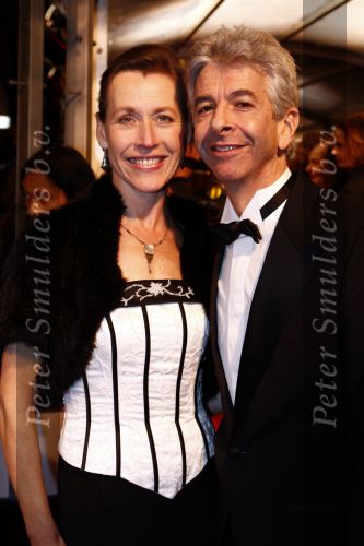 Amstedam 8 december 2008
Prmiere film Wit licht in Tuschinski. Ronald Plasterk met zijn vrouw
Peter Smulders bv
