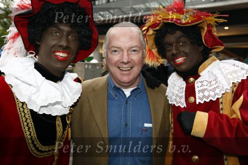 Amsterdam 5 oktober 2008
Premiere Sinterklaas en het geheim van het grote boek in pathe arena. Ronnie Tober en Jan Jochems
Peter Smulders bv