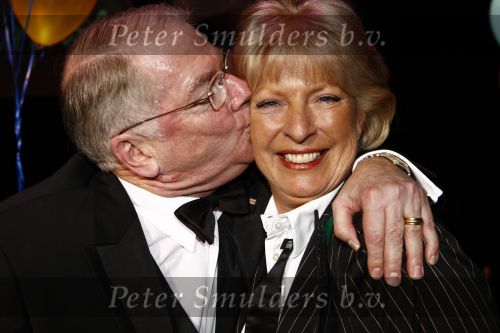 Zeist 27 december 2008
45 jarig artiesten jubileum van Ronnie Tober in he Fygi theater.Ciska Peters
Peter Smulders bv