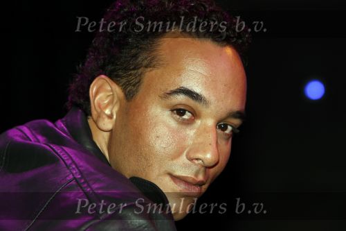 Amsterdam 29 oktober 2008
Finalisten van het sbs6 programma popstars bij escape. Ruben
Peter Smulders bv
