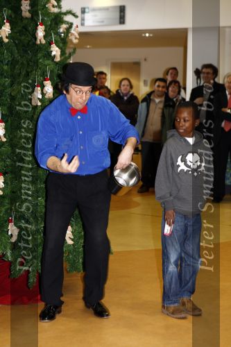 Den Haag 19 december 2008
Het Russisch staatscircus treedt op in het Juliana kinderziekenhuis.
Peter Smulders bv