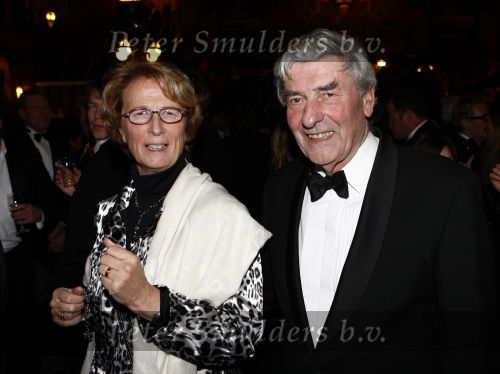Amstedam 8 december 2008
Prmiere film Wit licht in Tuschinski. Ruud en Ria Lubbers
Peter Smulders bv