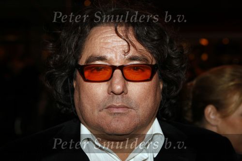 Amsterdam 17 november 2008
Premiere oorlogswinter in Tuschinski. San Fu Malta
Peter Smulderrs bv