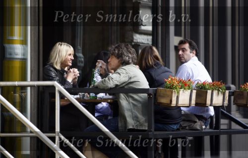 New York 1 november 2008
Sander Vahle met zijn vriendin Heleen Kolff aan het winkelen in Soho .
Peter Smulders bv