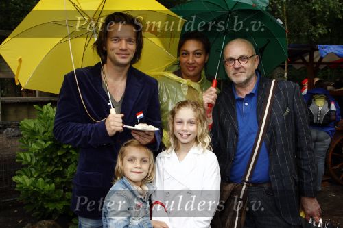 Wassenaar 9 juni 2008
Premiere Sittah in pretpark Duinrell. 
Serge Henri Valcke met vrienden
