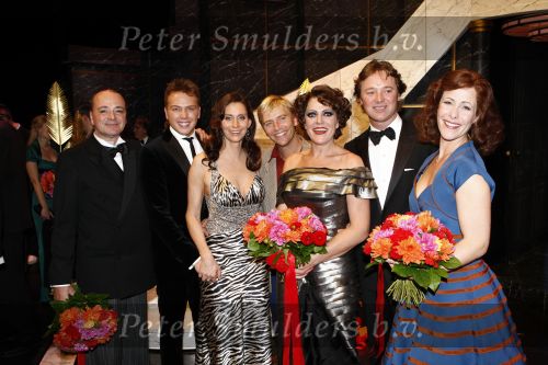 Amsterdam 10 oktober 2008
Premiere Sunset Boulevard met Simone Kleinsma en Antonie Kamerling in carre. Pia Douwes Frits Sissing en Jamai Looman
Peter Smulders bv