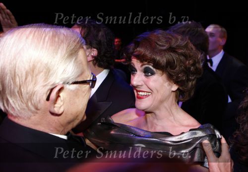 Amsterdam 10 oktober 2008
Premiere Sunset Boulevard met Simone Kleinsma en Antonie Kamerling in carre. Pieter v Vollenhoven
Peter Smulders bv