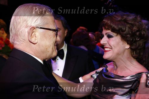 Amsterdam 10 oktober 2008
Premiere Sunset Boulevard met Simone Kleinsma en Antonie Kamerling in carre. Pieter v Vollenhoven
Peter Smulders bv