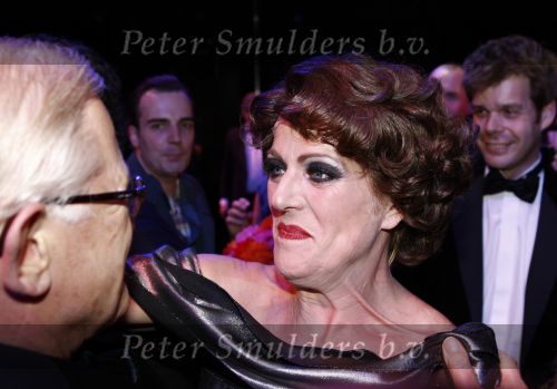 Amsterdam 10 oktober 2008
Premiere Sunset Boulevard met Simone Kleinsma en Antonie Kamerling in carre. Pieter v Vollenhoven
Peter Smulders bv