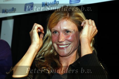Amsterdam 16 oktober 2008
Veiling van foto\'s door diversen Bn ers gemaakt die geveild worden voor micro krediet in hotel arena. Sophie Hillbrand
Peter Smulders bv