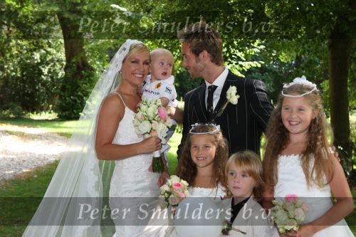 Nuenen, 9 Augustus 2008
Trouwen Tanja Jess en Charly Luske met hun kinderen
Foto Peter Smulders BV