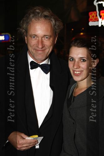 Amsterdam 17 november 2008
Premiere Oorlogswinter in Tuschinski. Thom de Graaf met zijn dochter
Peter Smulders bv