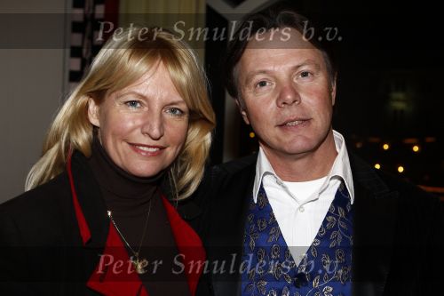 Zeist 27 december 2008
45 jarig artiesten jubileum van Ronnie Tober in he Fygi theater. duo To Be
Peter Smulders bv