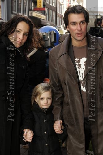 Amsterdam 23 januari 2005
Premiere van Lepel in Tuschinski.
Viggo Waas met gezin