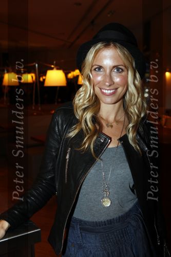 Amsterdam 15 oktober 2008
Jackie it girl in momo in amsterdam. Vivian Ewbank Reys
Peter Smulders bv