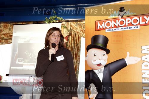 Volendam 22 januari 2008
Nick en Simon Jan Keizer en George Baker promoten dat de plaats volendam op een nieuw monopoly spel komt.