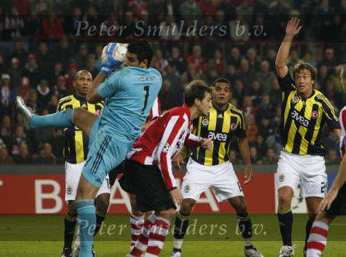 Eindhoven, 23 Oktober 2007
Champions League wedstrijd PSV-Fenerbahce, eindstand 0-0
Seizoen 2007/2008
Danko Lazovic in duel met Volkan Demirel