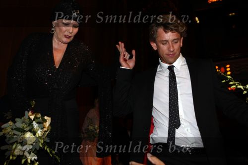 Amsterdam 13 oktober 2008
Waldemar Torenstra met moeder  bij premiere Bride flight in tuschinski.
Peter Smulders bv
