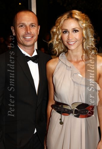 Amsterdam 24 oktober 2008
Uitreiking televizierring 2008 in Carre.Wendy v Dijk met broer Mike
Peter Smulders bv