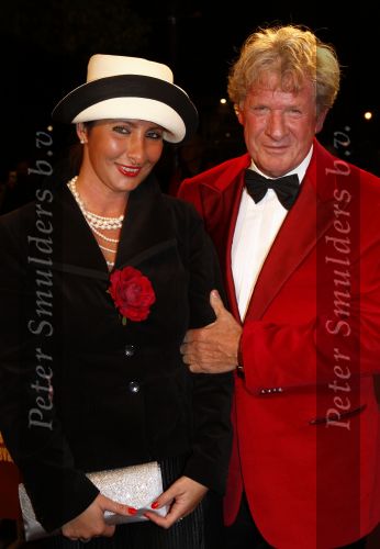 Amsterdam 10 oktober 2008
Premiere Sunset Boulevard in Carre. Willibrord Frequin met vrouw Susan
Peter Smulders bv