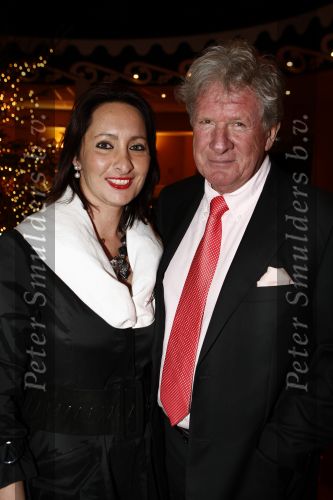 Zeist 27 december 2008
45 jarig artiesten jubileum van Ronnie Tober in he Fygi theater.Willibrord Frequin met zijn vrouw Suzanne
Peter Smulders bv