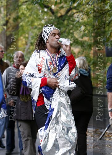 New York 2 november 2008
Yannick Noah na de finish van de New York marathon.
Peter Smulders bv