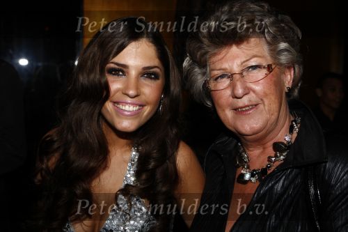 Amsterdam 20 november 2008
Presentatie Yolanthe\'s choise in Jimmy Woo. Yolanthe Cabau v Kasbergen heeft opnieuw een lingerie lijn ontwikkelt vor Livera.
Peter Smulders bv