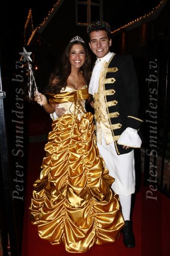 Amsterdam 21 december 2008
House warm party van Jan Smit en Yolanthe Cabau v Kasbergen. Iedereen is verkleed in kleding uit sprookjes.
Peter Smulders bv