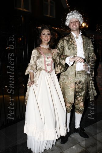 Amsterdam 21 december 2008
House warm party van Jan Smit en Yolanthe Cabau v Kasbergen. Iedereen is verkleed in kleding uit sprookjes. zus Yolanthe
Peter Smulders bv