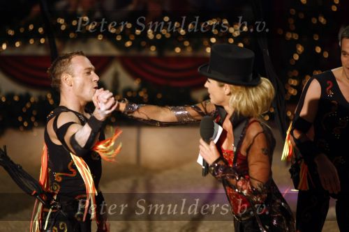 Den Bosch 19 november 2008
Kerstcircus rtl gepresenterd door Wendy v Dijk en Beau v Erven Dorens. Ruben Houkes Yuri v Gelder en Mark Huizinga
Peter Smulders bv