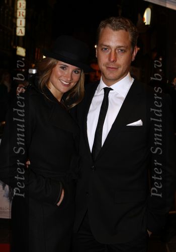 Amsterdam 17 november 2008
Premiere Oorlogswinter in Tuschinski. Lieke v Lexmond en Mark v Eeuwen
Peter Smulders bv