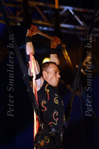 Den Bosch 19 november 2008
Kerstcircus rtl gepresenterd door Wendy v Dijk en Beau v Erven Dorens. Ruben Houkes Yuri v Gelder en Mark Huizinga
Peter Smulders bv