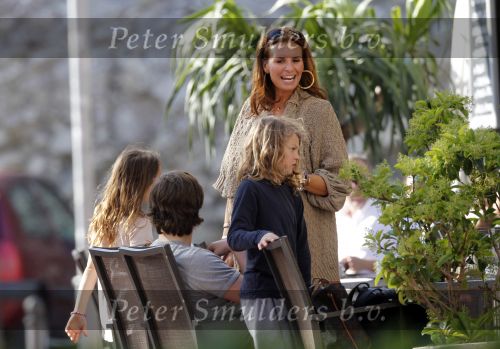 Ibiza 2 mei 2010
Leontine Borsato op vakantie in Ibiza
Peter Smulders bv