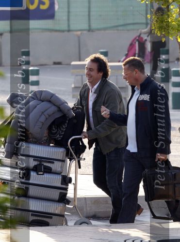 Ibiza 2 mei 2010
Marco Borsato met Leontien Luca Jada Senna en moeder Mary Borsato op vakantie op ibiza.
Peter Smulders bv