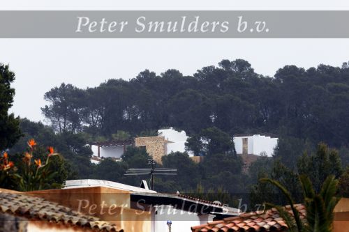 Ibiza 3 mei 2010
Marco Borsato Jada en Mary Borsato doen boodschappen bij de supermarkt. Marco heeft ook dit jaar weer een huis gehuurd op ibiza.
Peter Smulders bv
