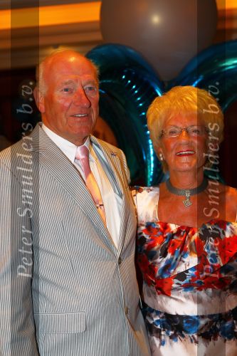 Noordwijk, 2 Mei 2010 Hotel van Oranje, Feest Gerard Joling t.g.v.
het 25 jaar artiesten jubileum
Moeder Gerard Joling met partner
Foto Peter Smulders BV
