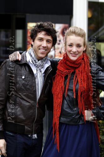 Amsterdam 12 mei 2010
Genomineerden voor de Johnny Kraaykamp awards tijdens de musicallunch bij rest Sophia. Noortje Herlaar met vriend William Spaaij
Peter Smulders bv