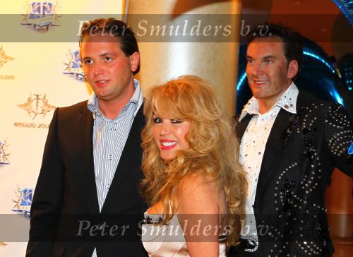 Noordwijk, 2 Mei 2010 Hotel van Oranje, Feest Gerard Joling t.g.v.
het 25 jaar artiesten jubileum
Patricia Paay met vriend
Foto Peter Smulders BV