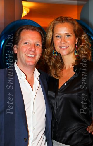 Noordwijk, 2 Mei 2010 Hotel van Oranje, Feest Gerard Joling t.g.v.
het 25 jaar artiesten jubileum
Paulien Huizinga met Michiel Mol
Foto Peter Smulders BV