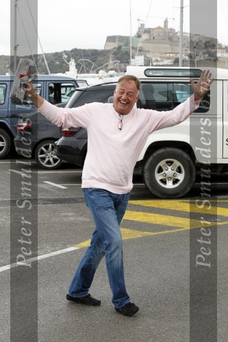 Ibiza 3 mei 2010
Ontdekker van Frans Bauer Riny Schreienberg woont op ibiza.
Peter Smulders bv