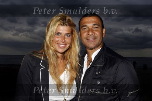 Ibiza 4 mei 2010
Ruud en Estelle Gullit op ibiza
Peter Smulders bv
