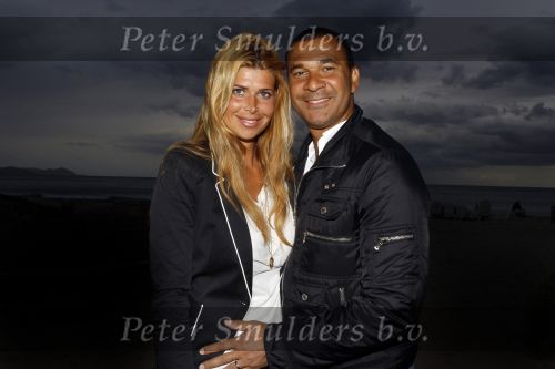 Ibiza 4 mei 2010
Ruud en Estelle Gullit op ibiza
Peter Smulders bv