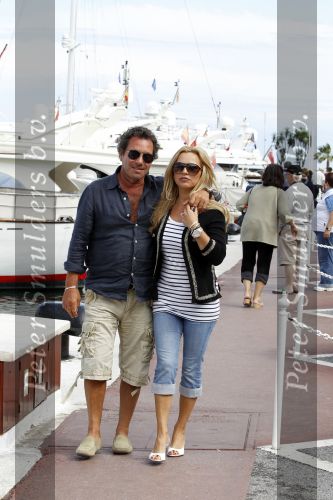 Marbella 11 mei 2010
Ronny Rosenbaum en Tatjana in de haven van Marbella Puerto Banus.
Peter Smulders bv
