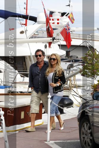 Marbella 11 mei 2010
Ronny Rosenbaum en Tatjana in de haven van Marbella Puerto Banus.
Peter Smulders bv