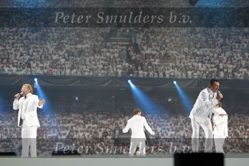 Amsterdam 22 mei 2010
Toppers in de arena met Rene Froger Gerard Joling Jeroen v d Boom en Gordon.
Peter Smulders bv